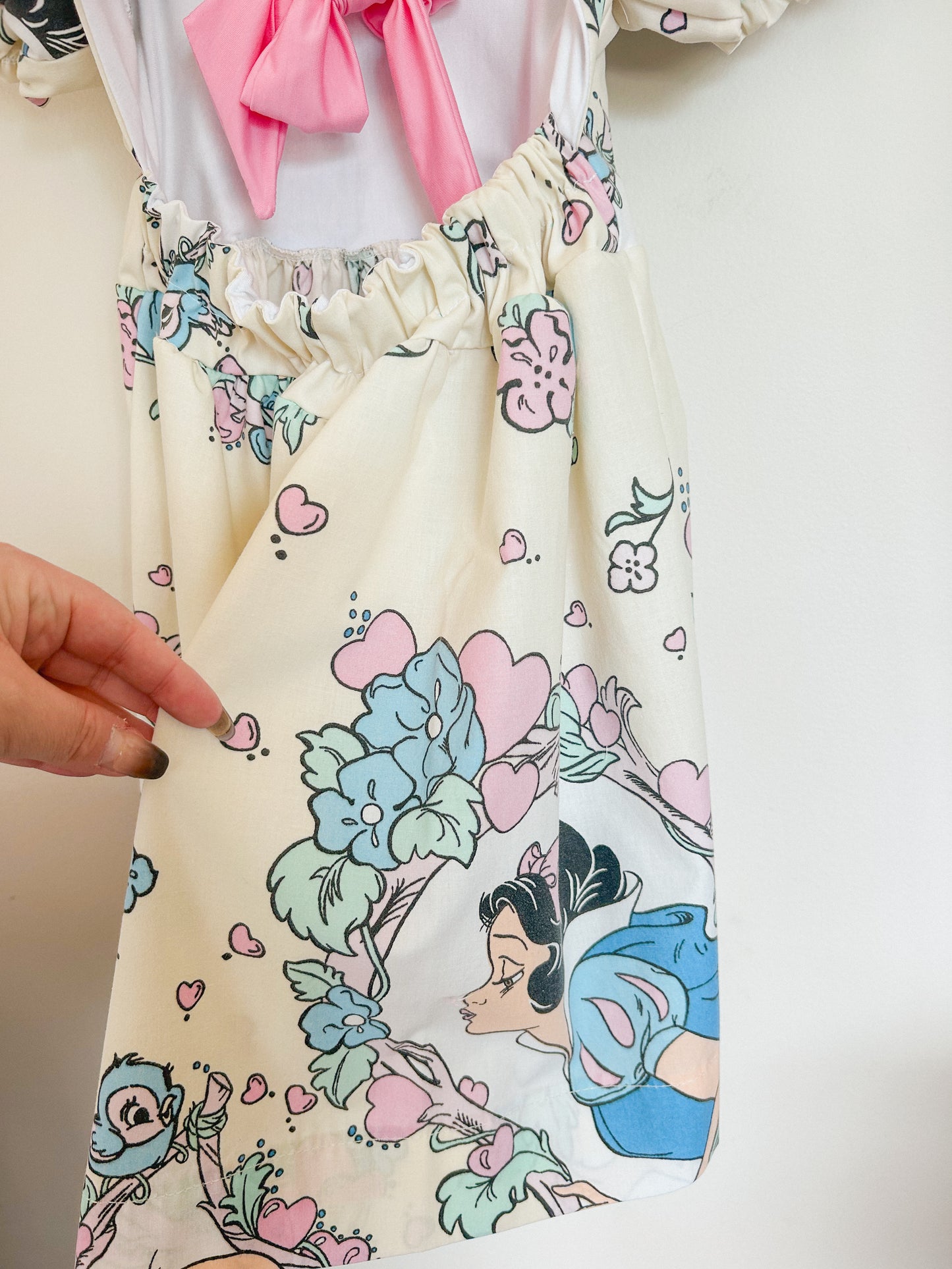 Snow White Puff Sleeve Dress (6Y)